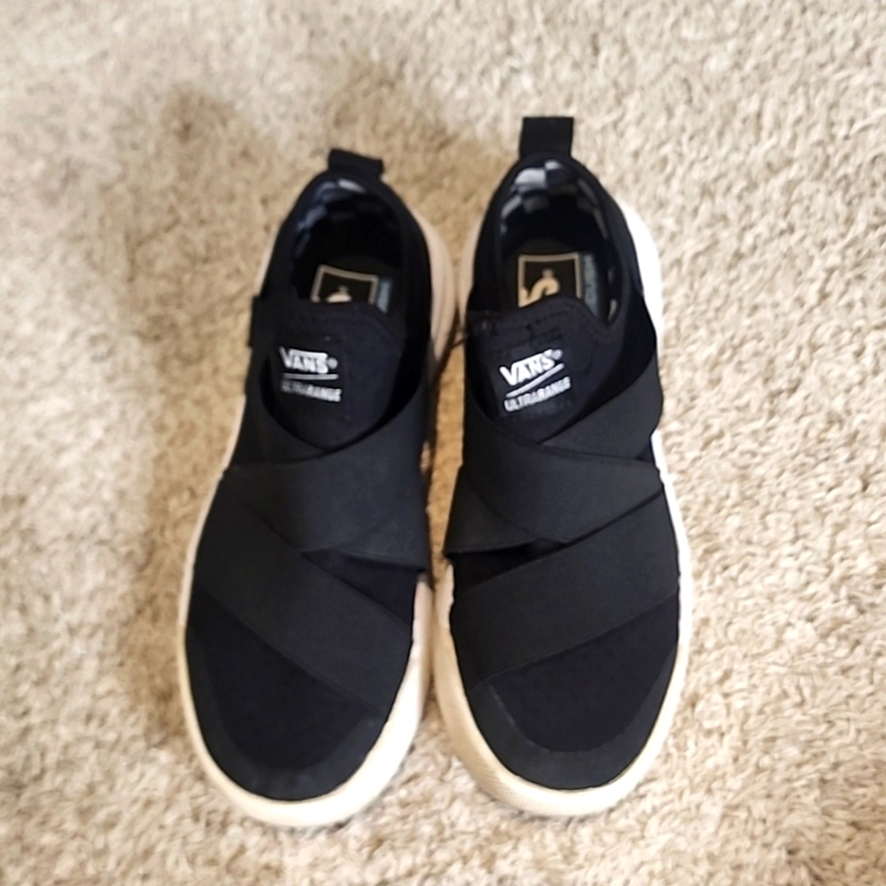 Vans Ultrarange Womens all black size 7.5